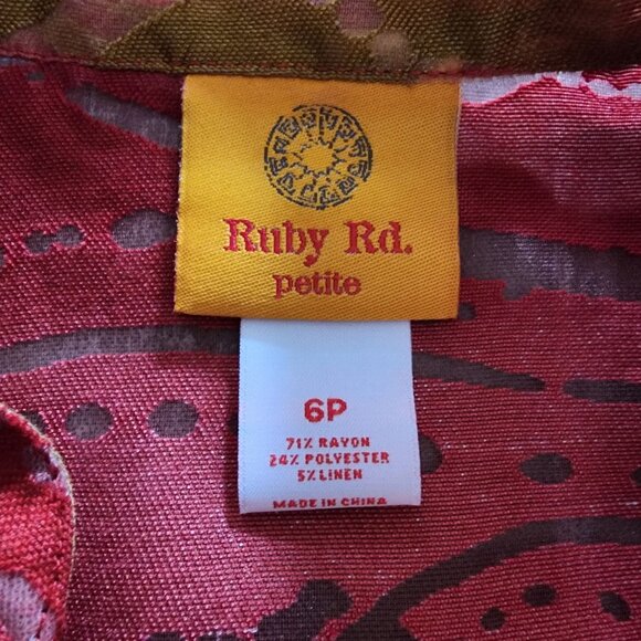 Ruby Rd Petite Blouse Womens 6P Red Sheer Roll Tab Sleeves - Picture 9 of 10